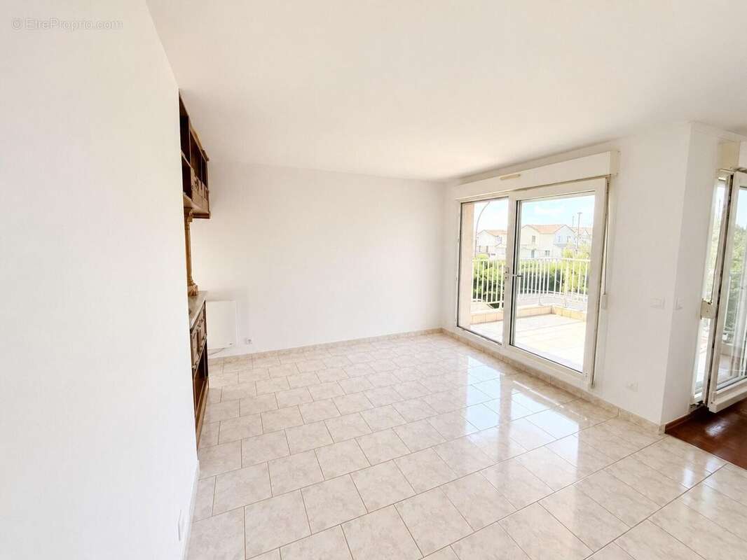 Photo 3 - Appartement à VILLIERS-SUR-MARNE