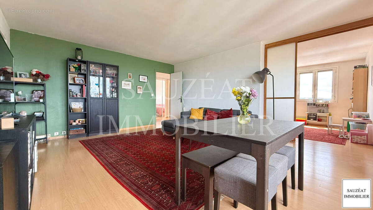 Appartement à BAGNEUX
