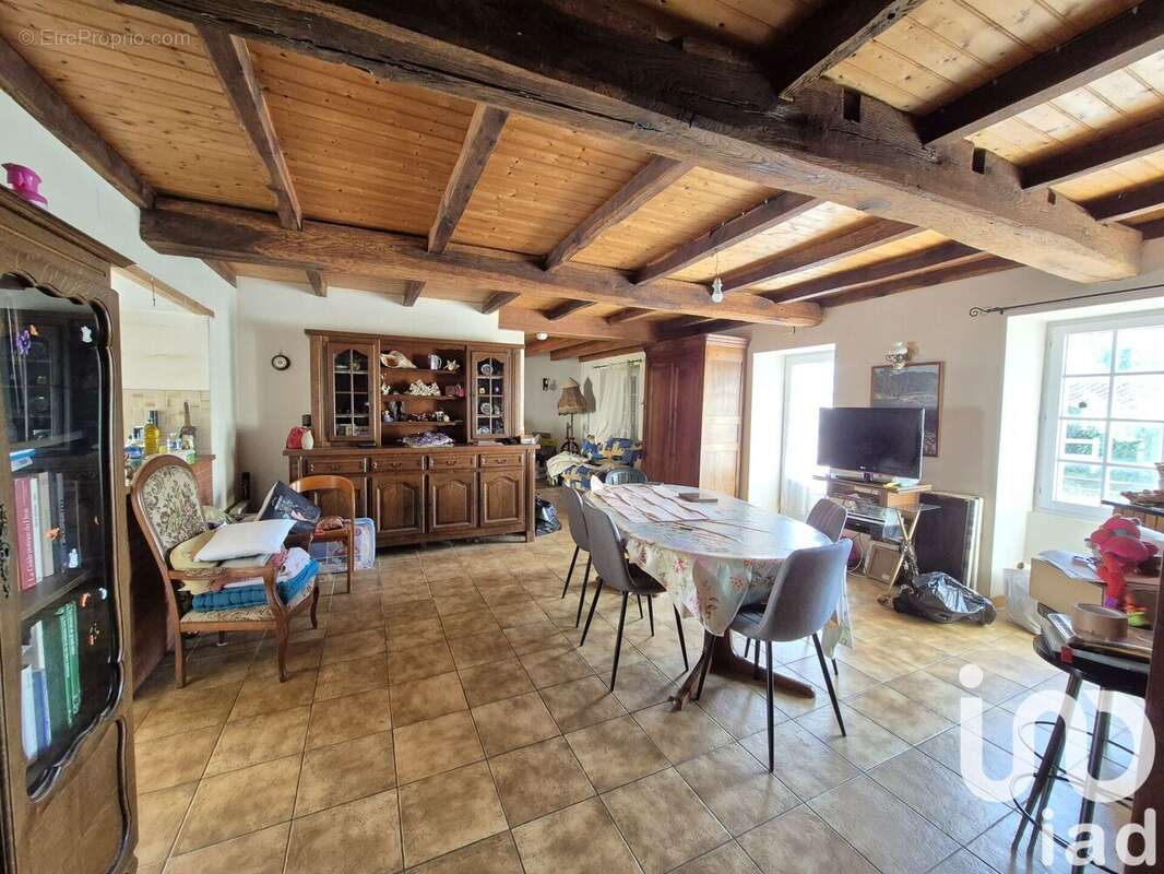 Photo 4 - Maison à SALIGNY