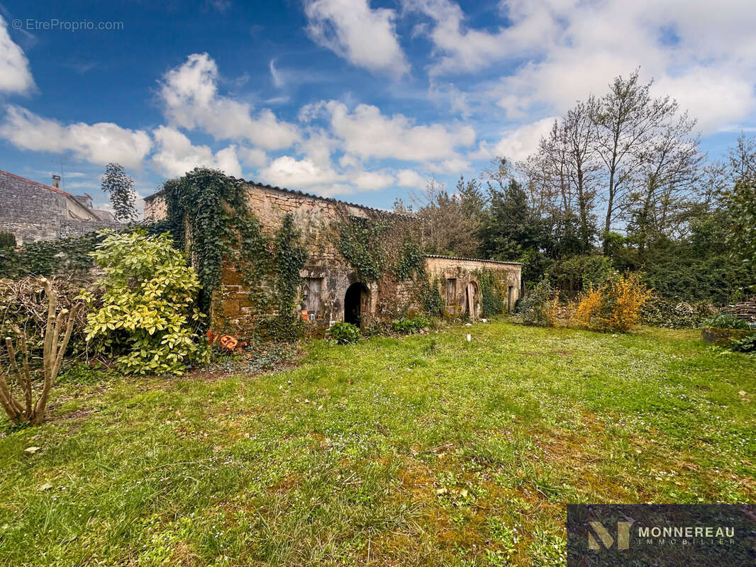 Appartement à JONZAC