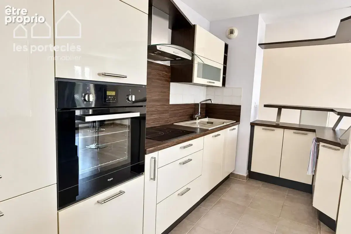 Appartement 3p - 63 m² - Terrasse - photo 4