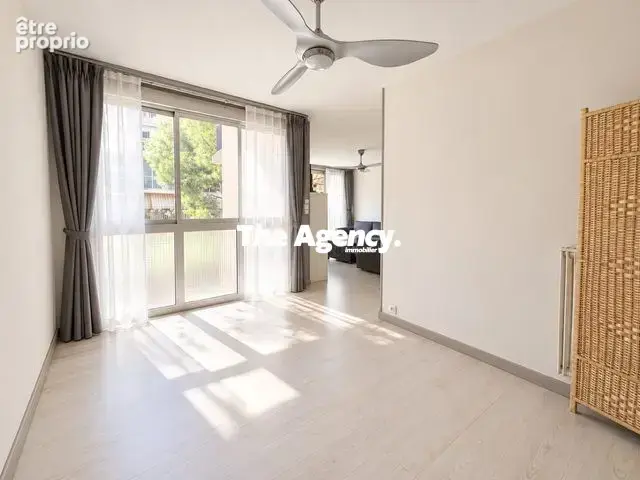 Appartement 4 pièces 67 m² à vendre à Marseille-8e (13008) - photo 8