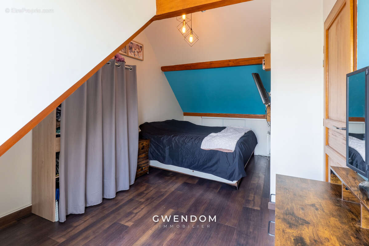 Appartement à TORCY