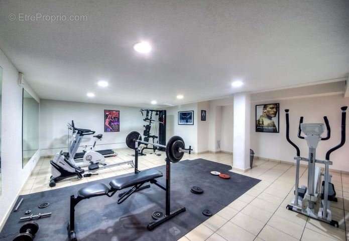 INVESTISSEMENT LOCATIF  ANTIBES  Résidence Etudiante Comfort Suites Antibes Le Maestria - 6,91 % de rentabilité - photo 6