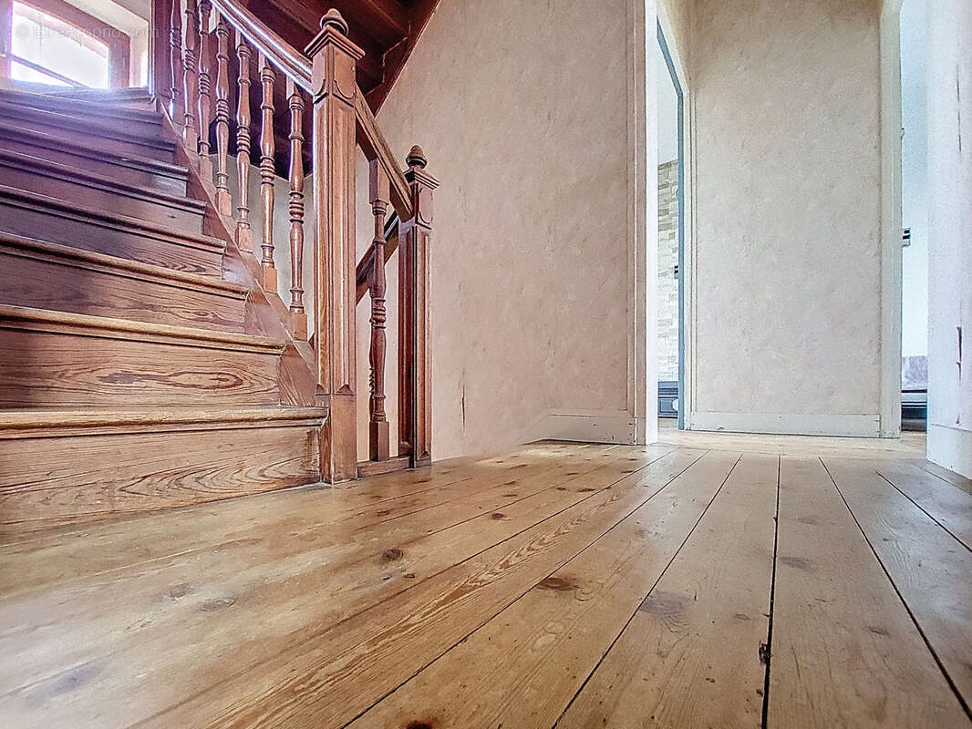 Maison à MONTMARTIN-SUR-MER