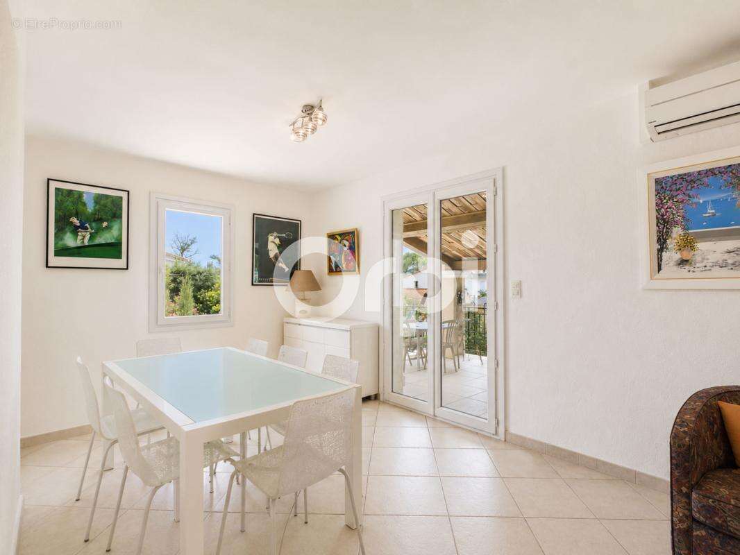 Maison individuelle - montauroux / chateau tournon - terrain paysage clos + piscine + annexes dependances - photo 5