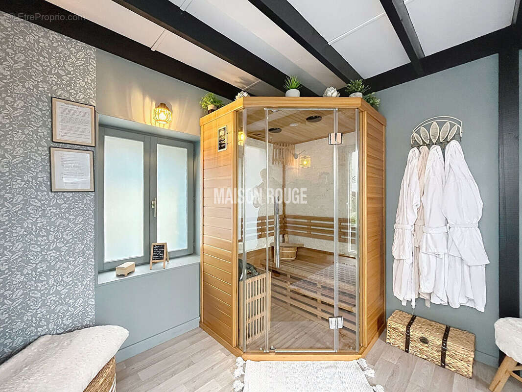 Charmante maison rénovée avec goût, jardin sans vis-à-vis et espace détente - photo 14