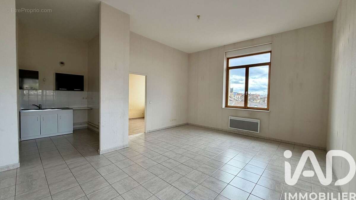 Photo 2 - Appartement à BOURGOIN-JALLIEU