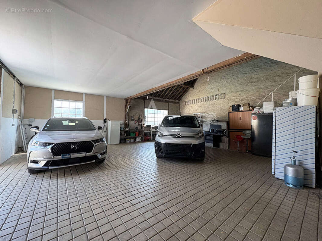 Maison de village avec piscine - Proche DOURDAN (91410) - 10 pièce(s) 240 m2 - photo 12