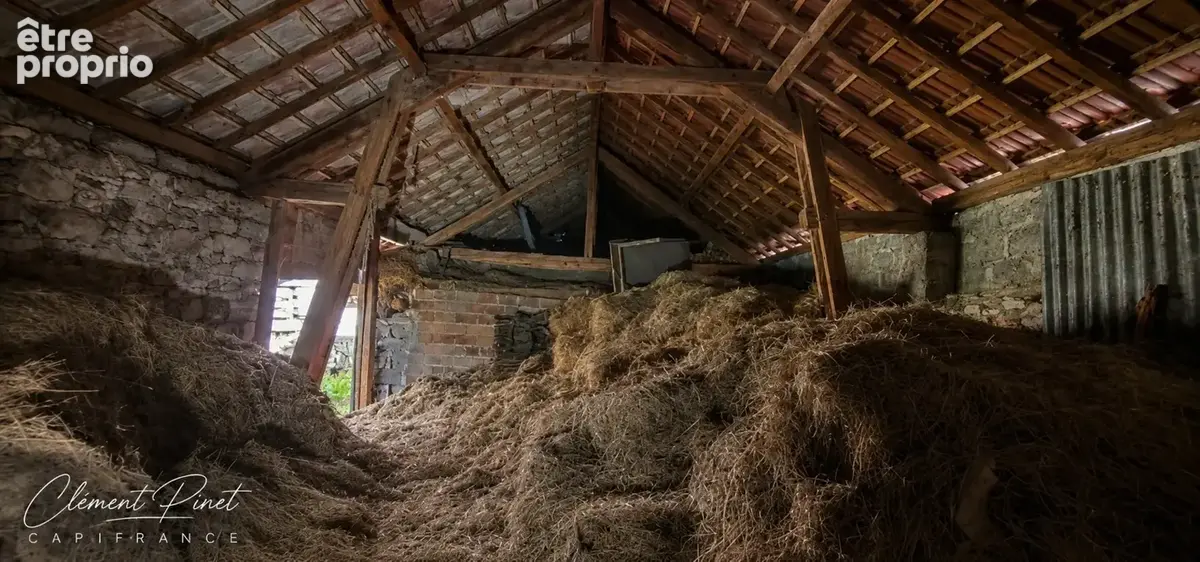 Ancienne ferme à rénover avec dépendance – terrain de 1 895 M² – CHORGES - photo 8