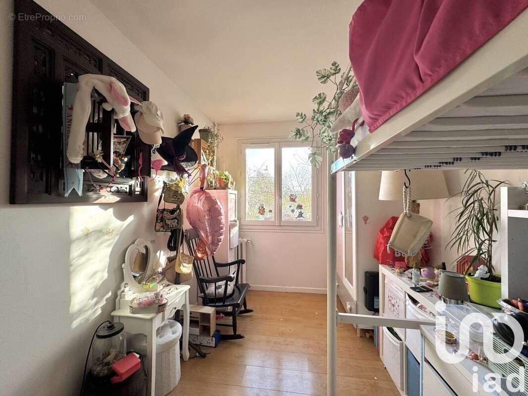 Photo 8 - Appartement à RUEIL-MALMAISON
