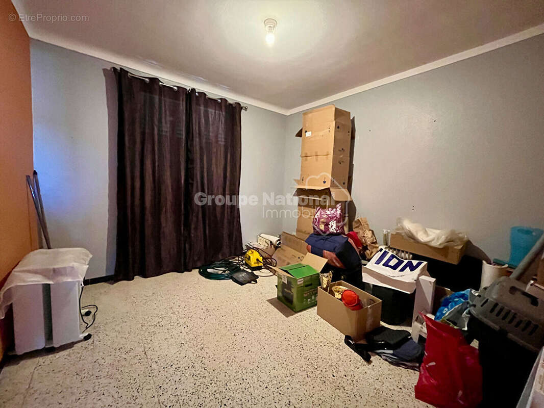 Appartement à NOVES