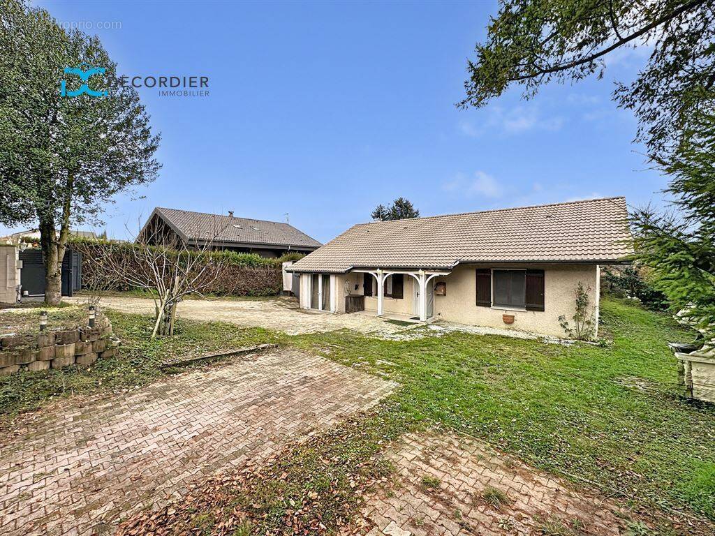 Maison à LUGRIN