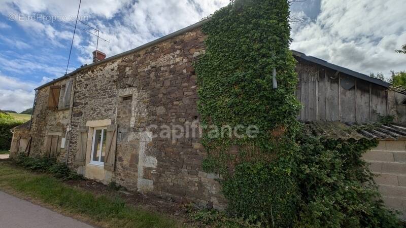 Maison à FRANCHEVILLE