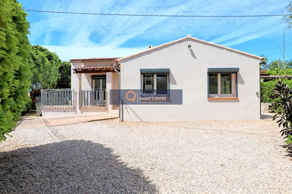 Maison à PUGET-VILLE