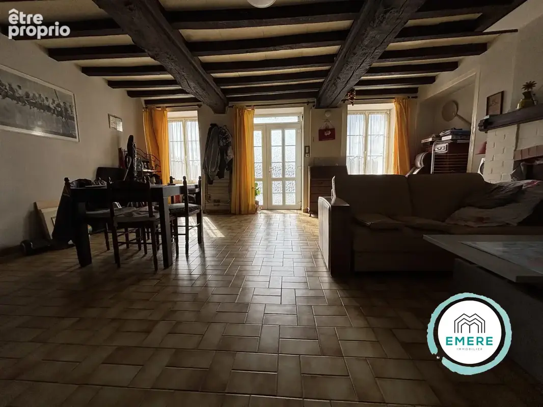 Maison 83 m² à Les Cheris  - photo 4