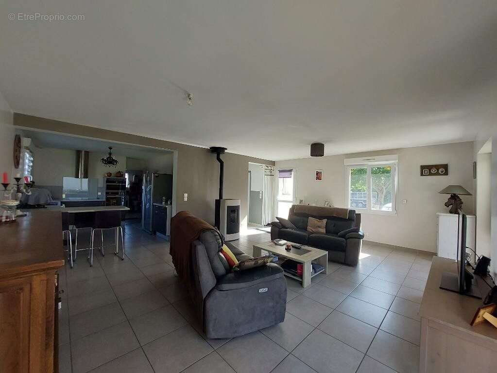 Maison à COUDEVILLE-SUR-MER