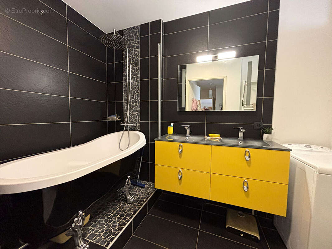 Gare de Bordeaux - Appartement T3 - photo 8