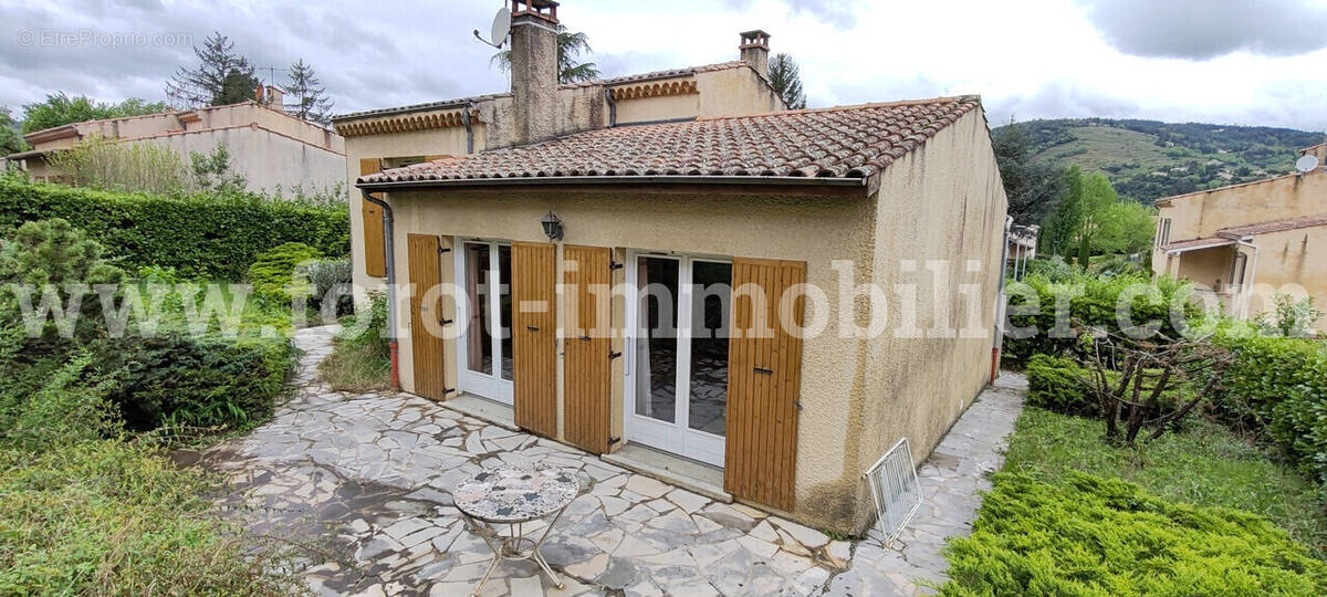 Maison à TOURNON-SUR-RHONE