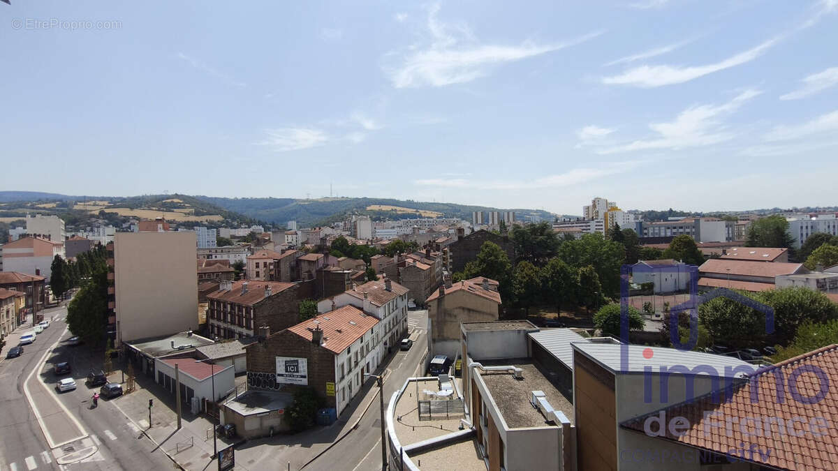 Appartement 69 m² à Saint-Etienne  - photo 9
