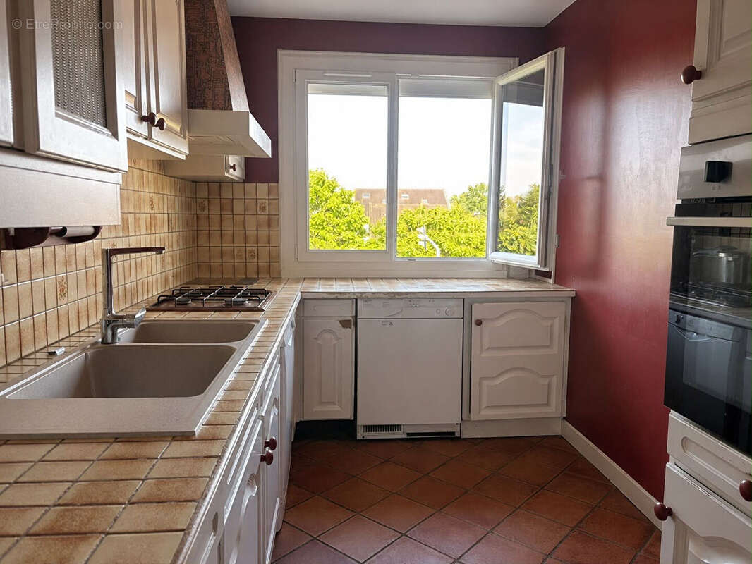 Appartement - Centre-ville - 75 m² - photo 4