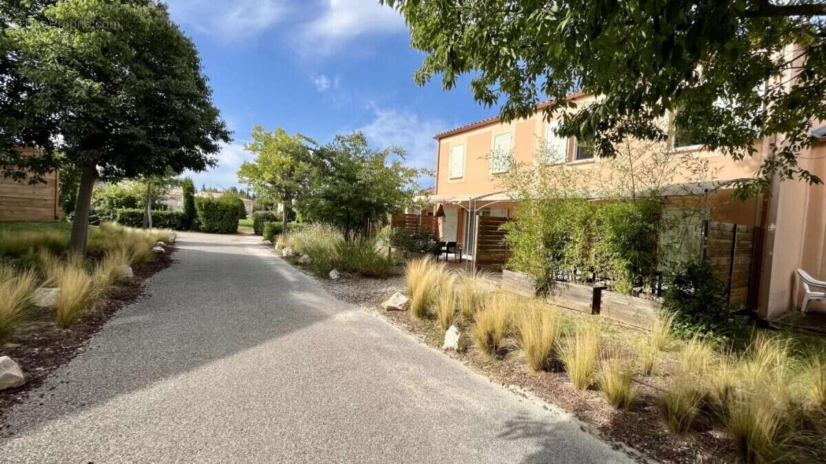 Appartement à AUBIGNAN