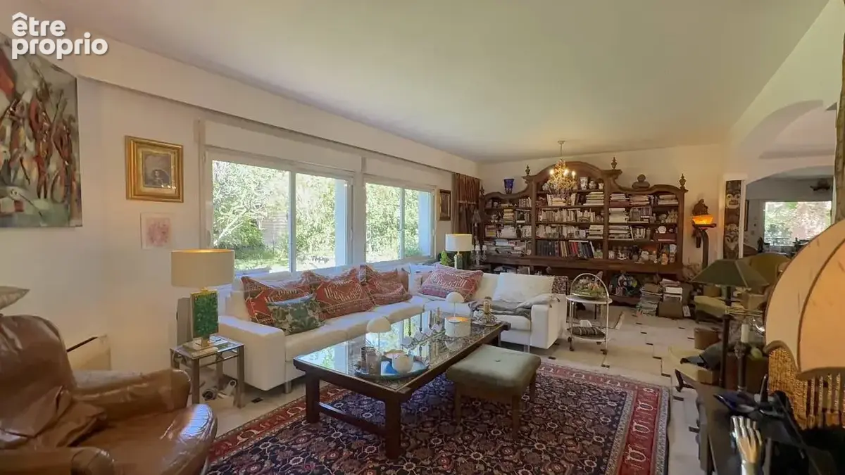 Villa 260m² avec piscine à Fréjus Valescure dans un domaine privé sur un terrain de 1750m² - photo 28