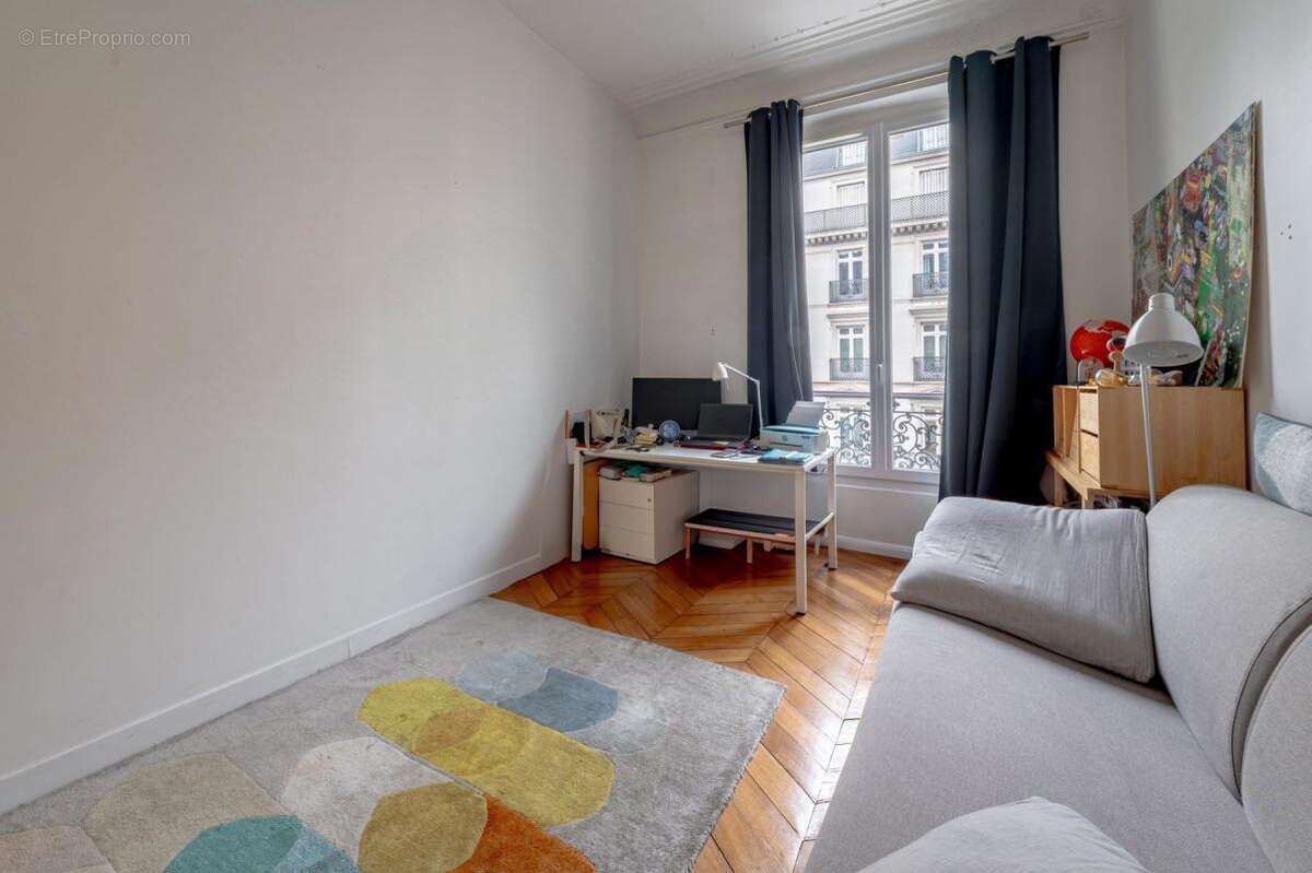 Appartement à PARIS-9E