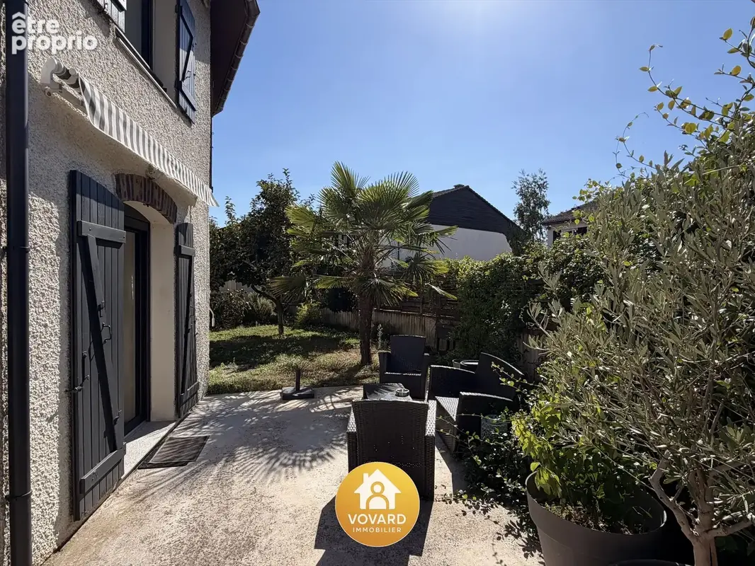 Maison familiale lumineuse avec garage et jardin - photo 2