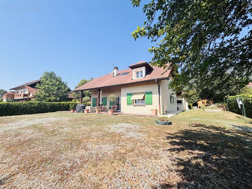 Maison 161 m² à Thoiry  - photo 3