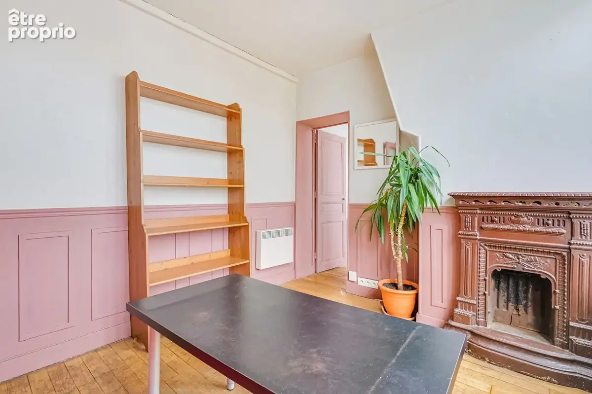 Deux pièces sous les toits avec vue dégagée - photo 3