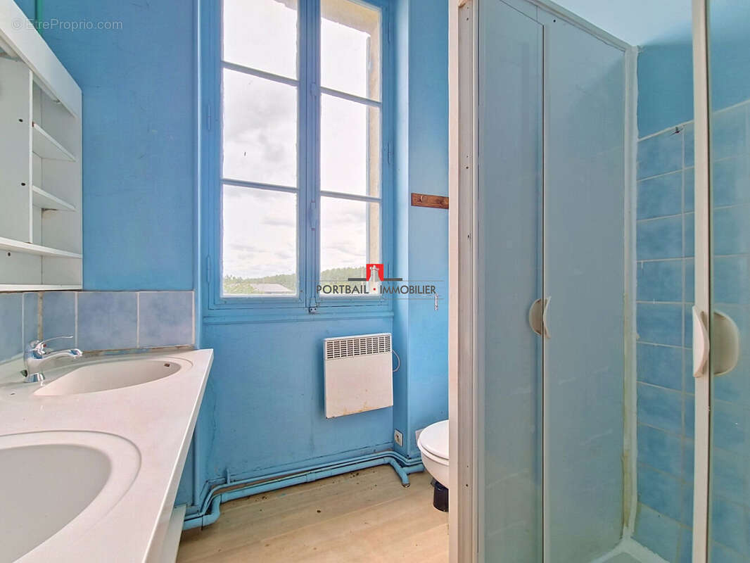 Maison 121 m² à Lansac  - photo 8