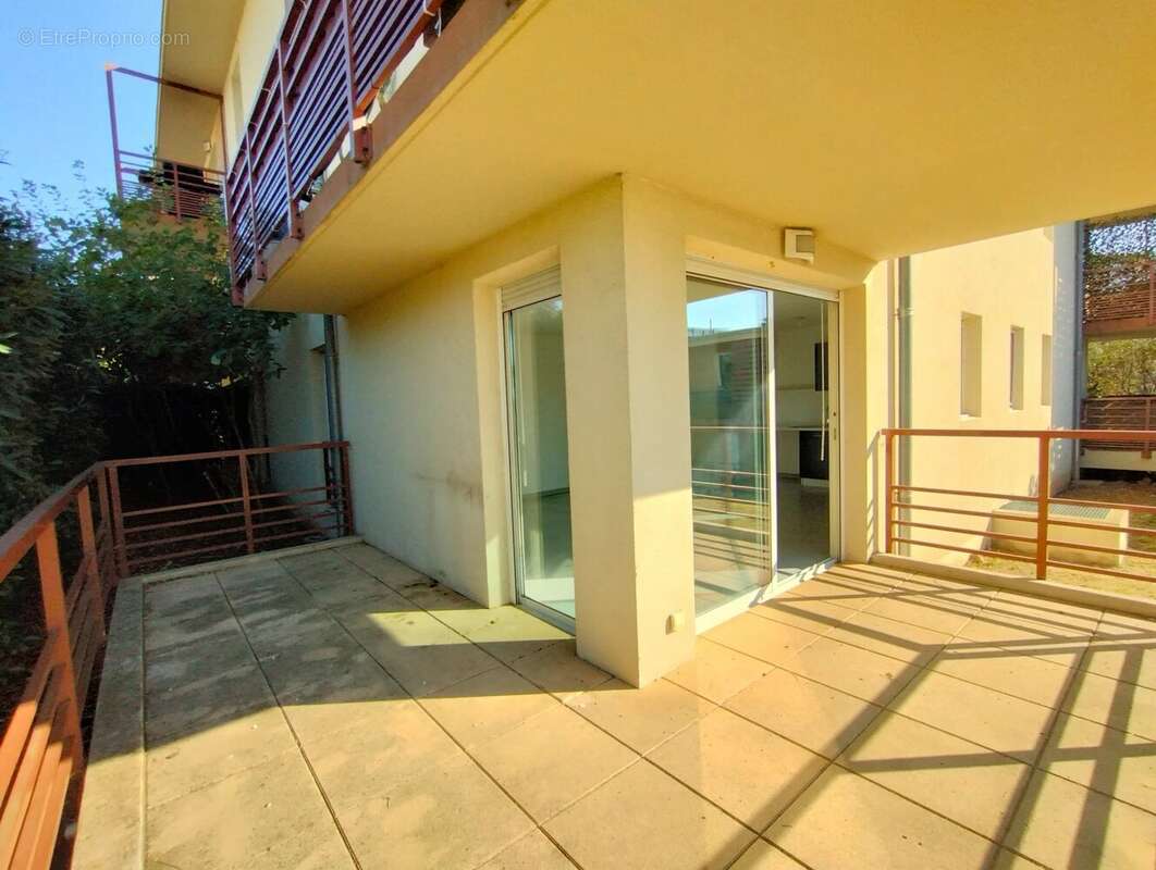 Appartement à FREJUS