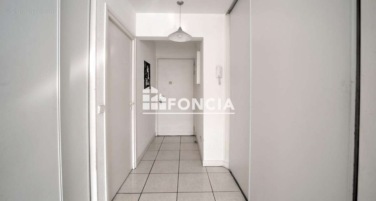 Appartement à FERNEY-VOLTAIRE