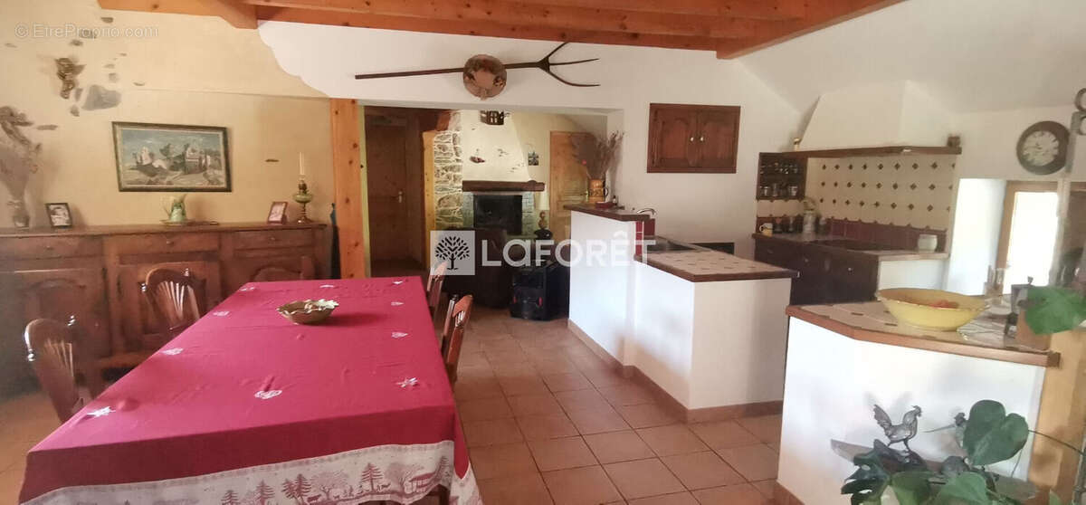 Maison 7 pièces avec piscine à vendre à Tournon - Réf 4331 - photo 9