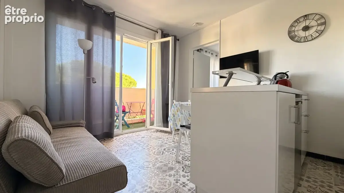 Coup de coeur à Balaruc-les-Bains T2 clé en main avec balcon à proximité des thermes - photo 3