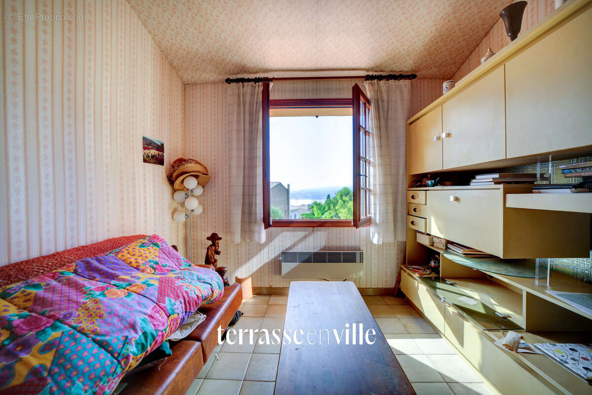 Saint cyr sur mer - super baumelles - maison t5 - proche mer - garage - 715000€ - photo 13