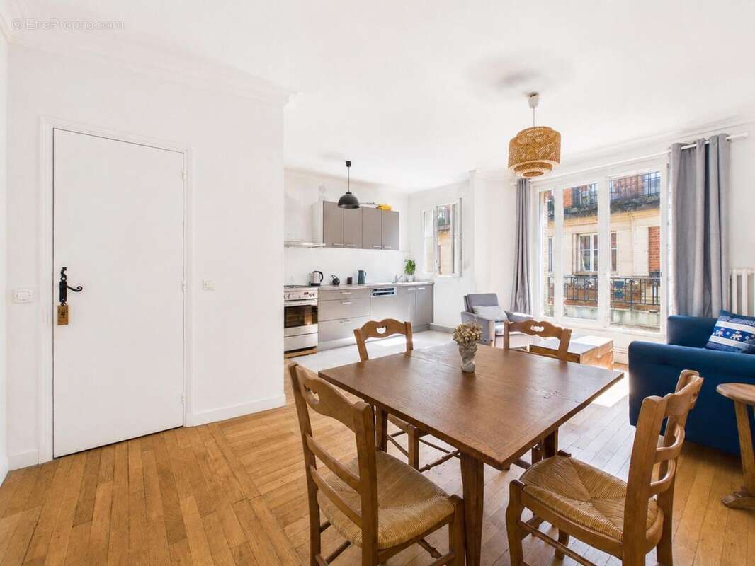 Photo 5 - Appartement à PARIS-17E