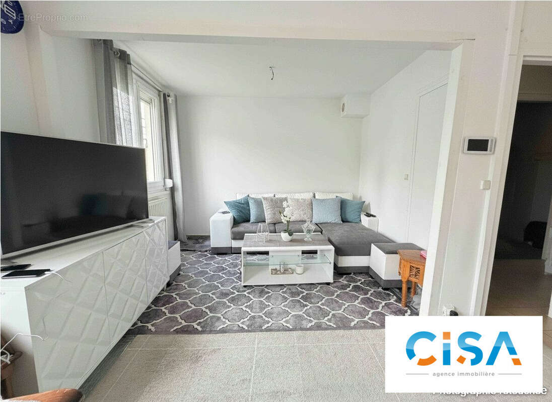 Maison à LAIGNEVILLE