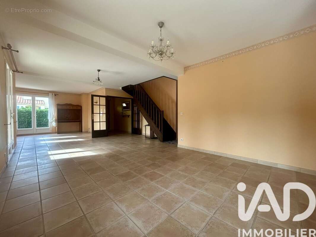 Photo 4 - Maison à MILLAS