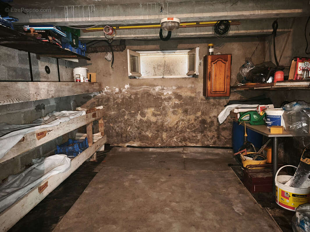 A VENDRE Maison 1930 à NEVERS, 3 pièces, sur sous-sol Combles aménageables 123.000 - photo 11