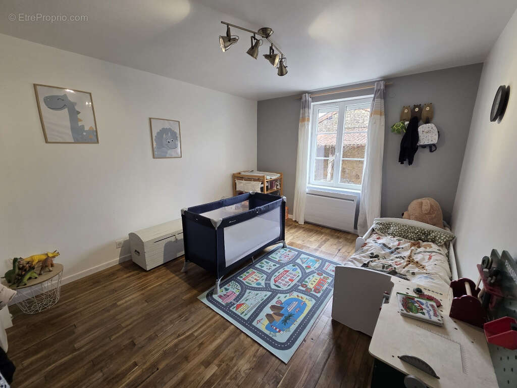 Maison à SAINT-AUVENT