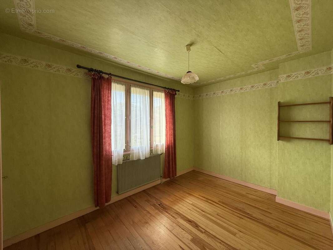 Maison à LA VOULTE-SUR-RHONE