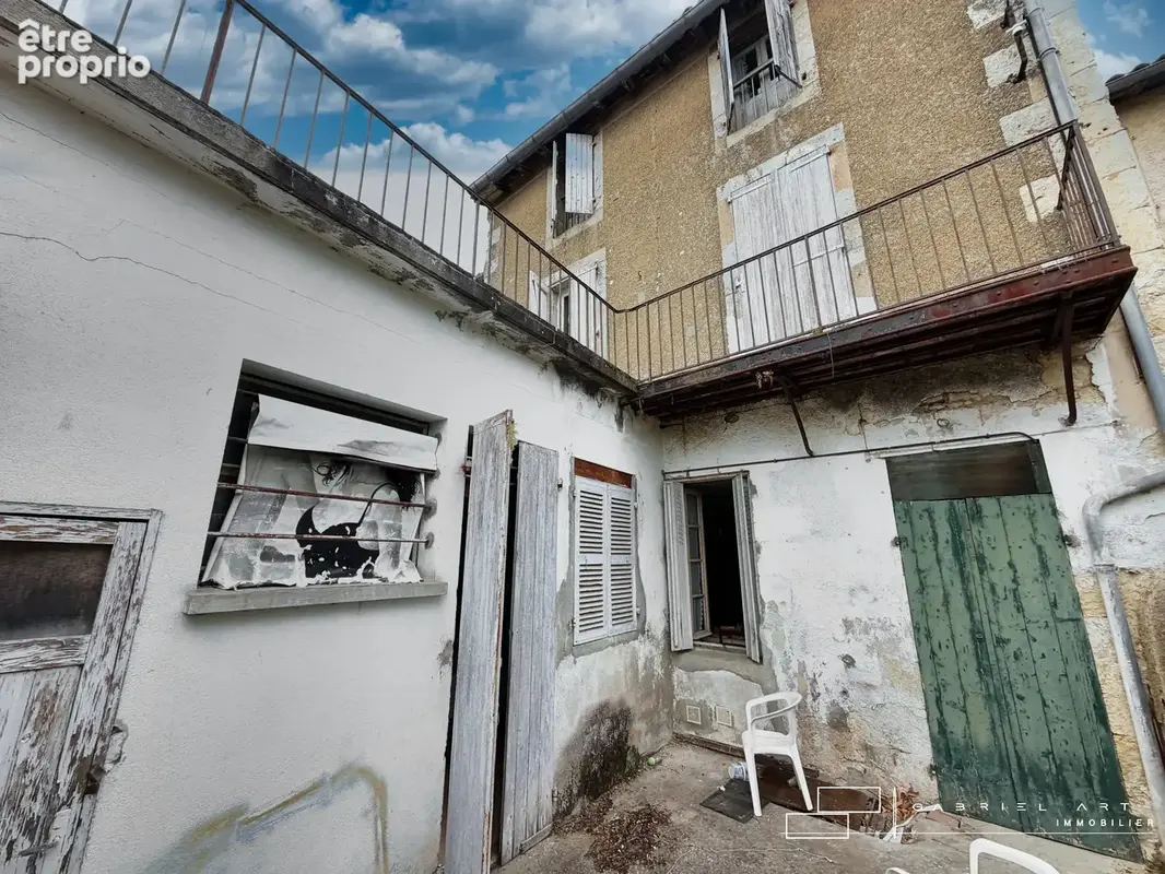 Maison 8 pièces 280 m² à vendre à Auch (32000) - photo 2