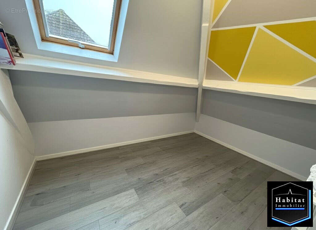 Appartement à LE PLESSIS-BELLEVILLE