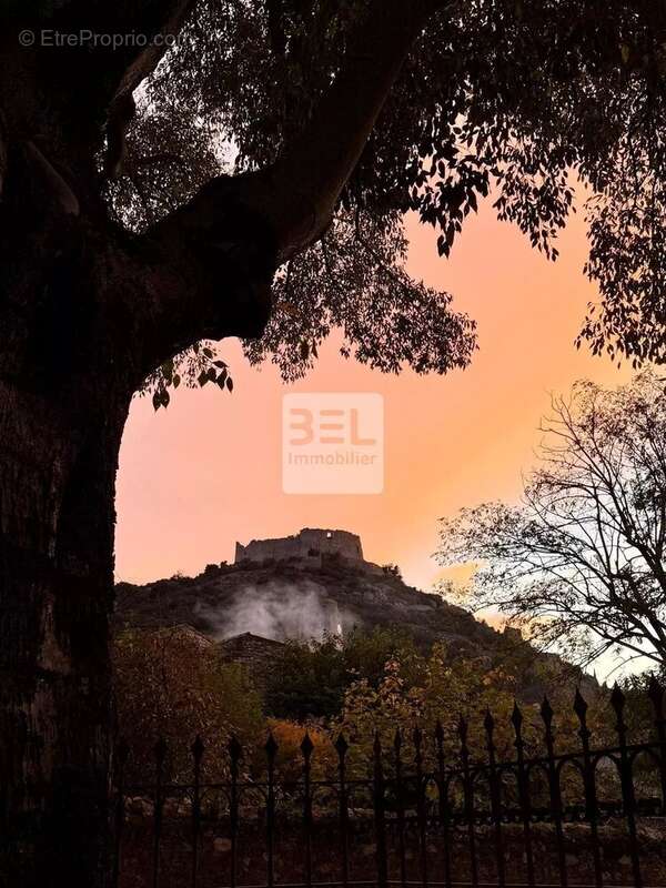 Maison à SAINT-VICTOR-LA-COSTE