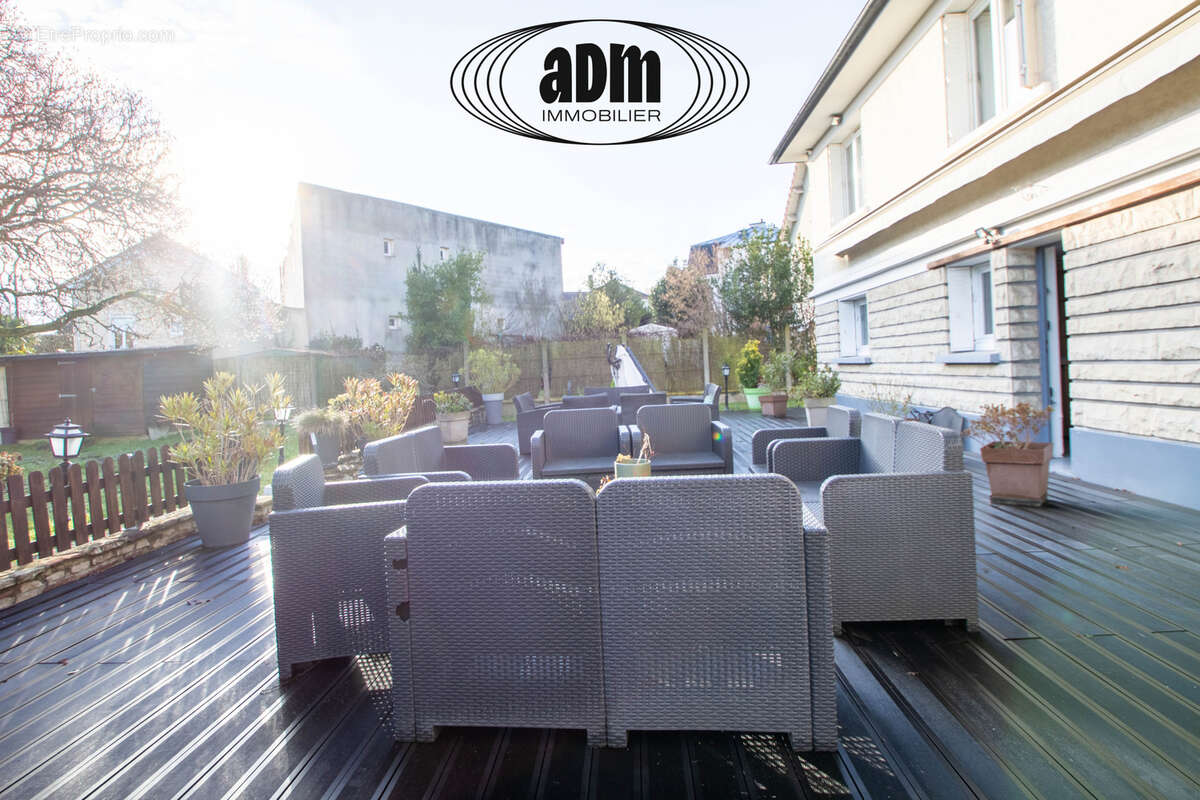 Maison à CHAMPS-SUR-MARNE