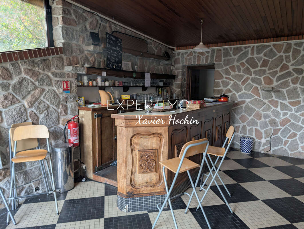 Maison à CHATEAUNEUF-LES-BAINS