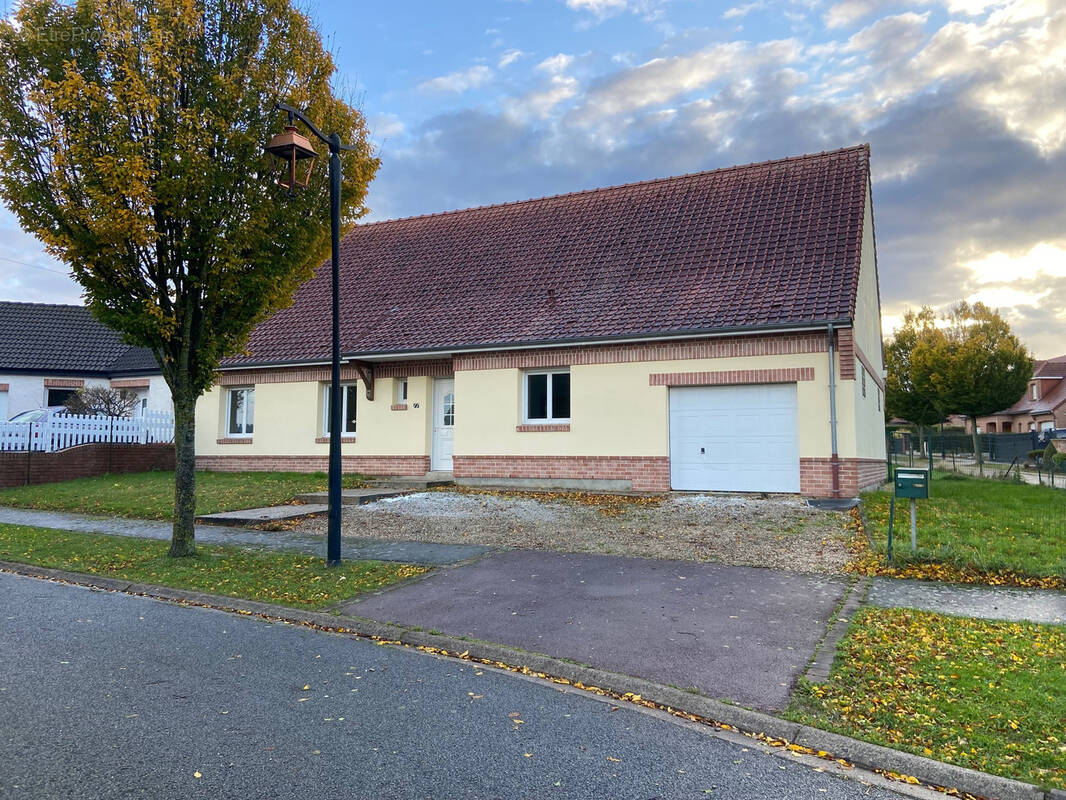 Maison à AVESNES-LE-COMTE