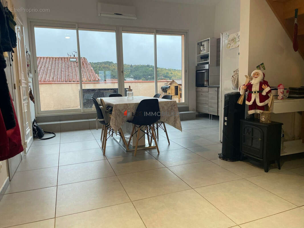 Appartement à CERET
